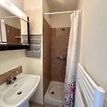 Lumineux 2 Pieces, Climatise, Proche A Saint-raphael - Fr-1-226a-206 * Saint-Raphael (Var)