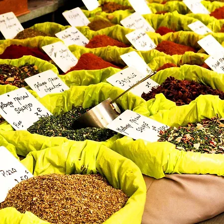 Lumineux 2 Pieces, Climatise, Proche A Saint-raphael - Fr-1-226a-206 *