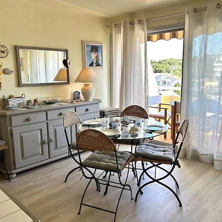 Apartment Lumineux 2 Pieces, Climatise, Proche A Saint-raphael - Fr-1-226a-206 Saint-Raphael (Var)